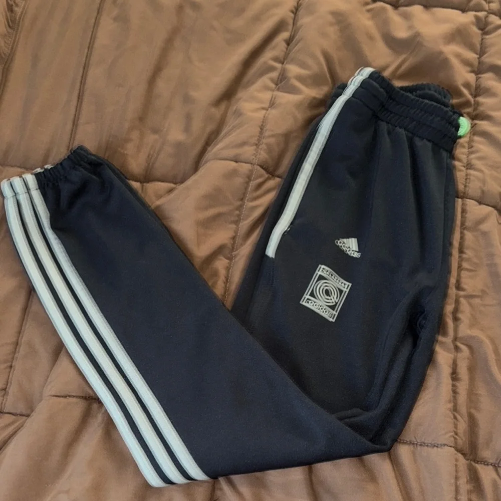 Yeezy Black Track Pants with Tapered Fit - Picture 1 of 4